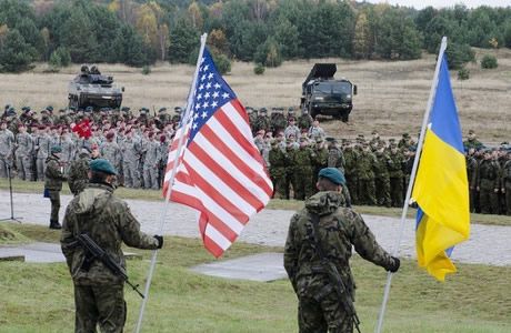 Америка спешит застолбить свою долю на Украине