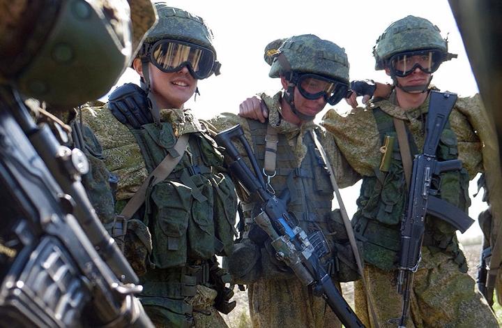 Военный эксперт: 20 спецназовцев РФ и беспилотники в Египте? Странный отряд