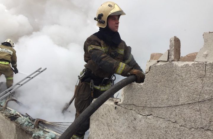 Ликвидирован крупный пожар в Гагаринском районе Севастополя