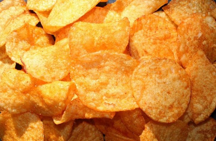 Сколько чипсов можно съесть без вреда для здоровья? Советы диетолога