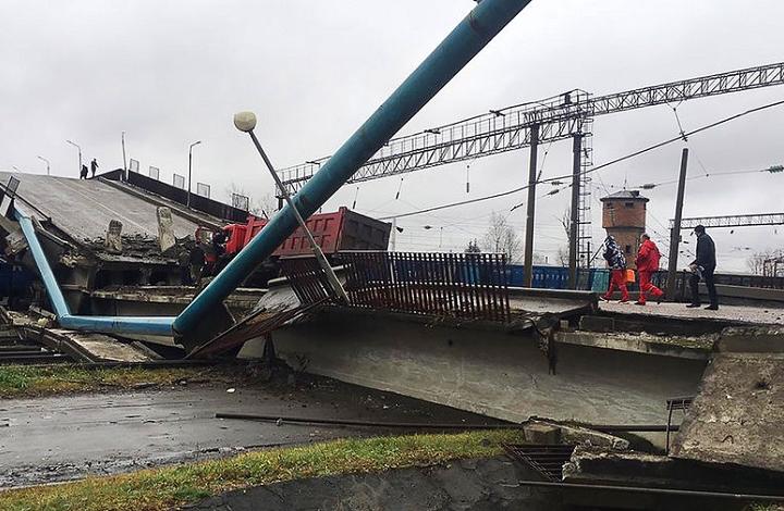 В МЧС рассказали о ситуации с обрушением моста над Транссибом в Приамурье