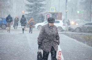 Метеоролог о погоде в европейской части России: три циклона в очереди