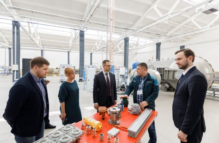 Представители Правительства Курганской области посетили крупнейший испытательный центр в России