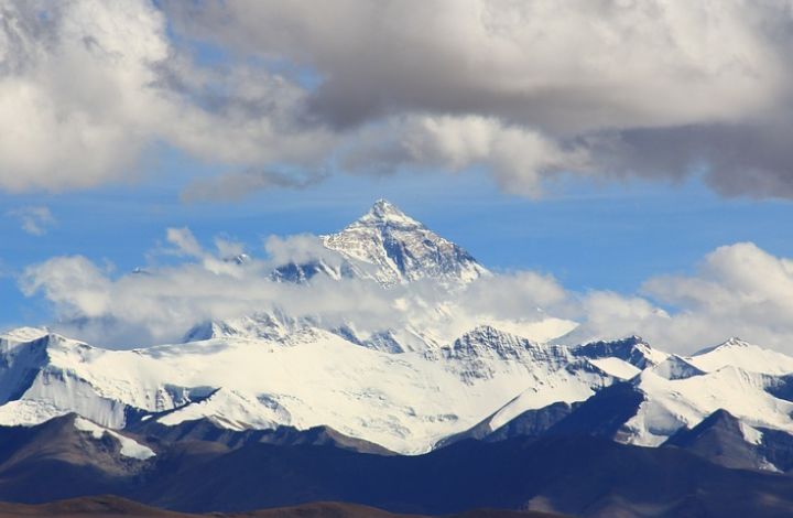 29 мая 1953 года впервые покорили Эверест