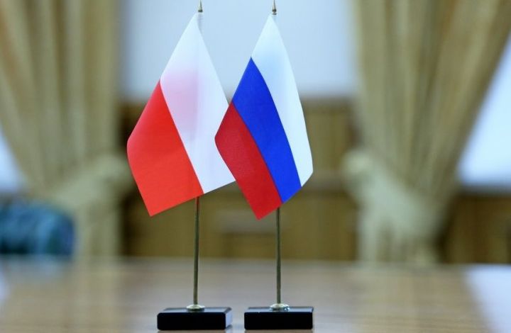 Чем Польша запугивает Россию?