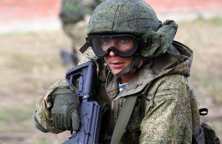 Эксперт: называя свою армию "лучшей", Украина кое-что умалчивает