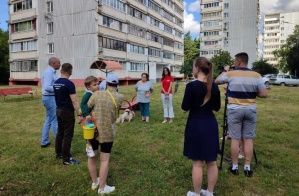Десять лет обращений к властям: жители подмосковного Пушкино до сих пор ждут новую детскую площадку