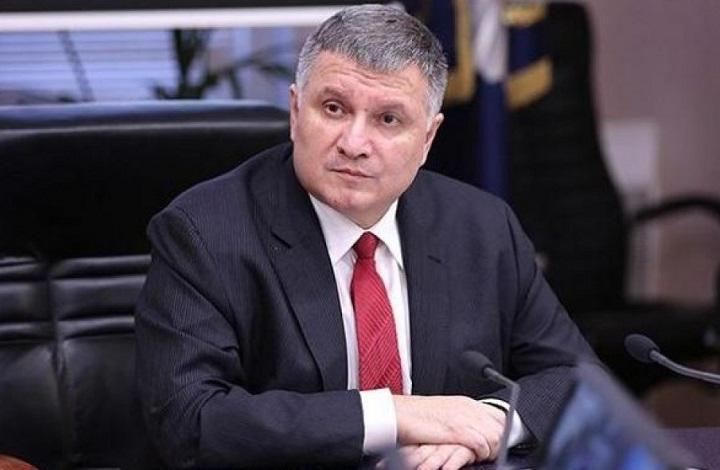 Политолог прокомментировал план Авакова по Донбассу