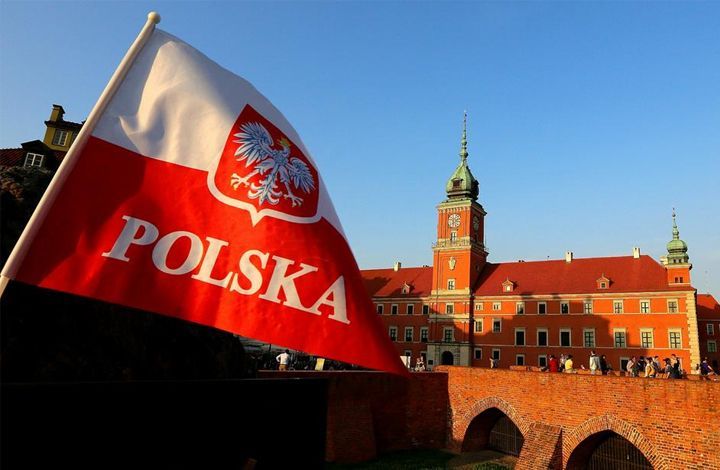 Эксперт: Польша готовит "моральный удар" по Германии