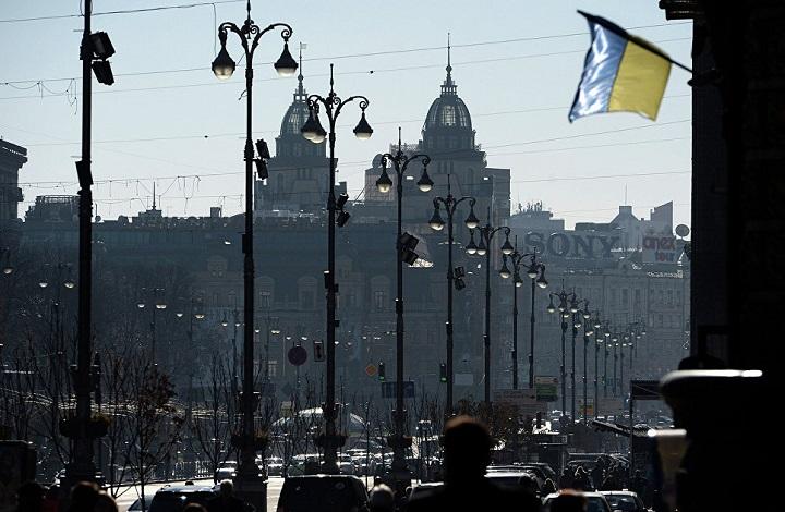 "Истероидный накал". Политолог об отказе Киева от наблюдателей на выборах
