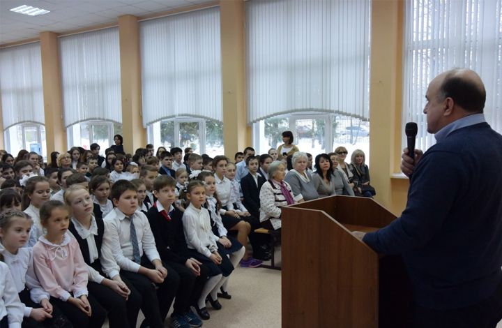 Встреча учащихся Заборьевской школы с руководителем Экспедиционного штаба Фёдора Конюхова