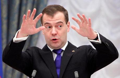 Восемь подушек Медведева