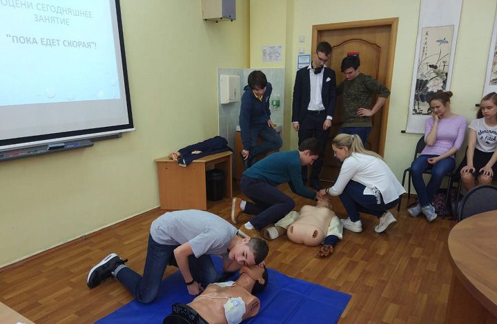 Эксперты ОНФ в Москве запустили проект «Пока едет скорая» для школьников