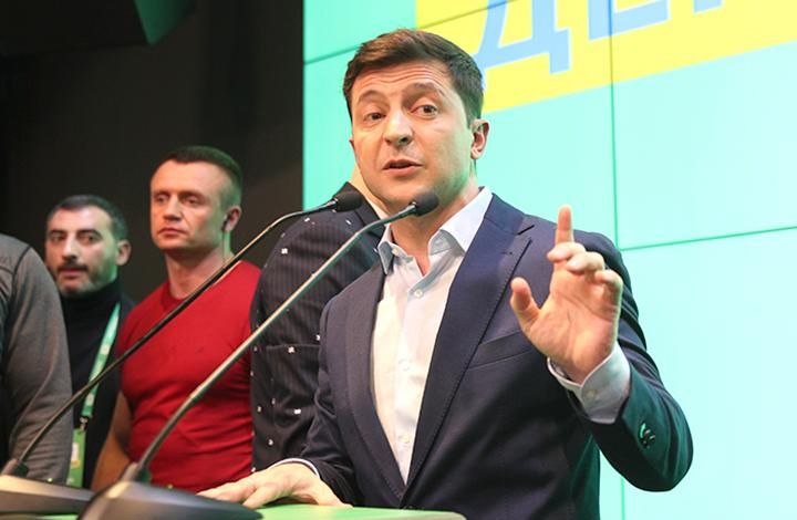 Крымский депутат: планы Зеленского по Донбассу – угроза для Порошенко 