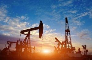От переориентации на Восток выиграют российский нефтегаз и производители удобрений