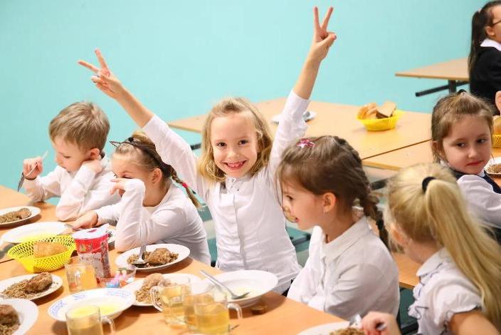 Глава Реутова оценил качество школьного питания