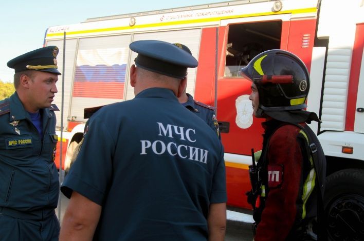 Севастопольские огнеборцы МЧС ликвидировали пожар в недостроенном доме на территории садоводческого товарищества «Берег»