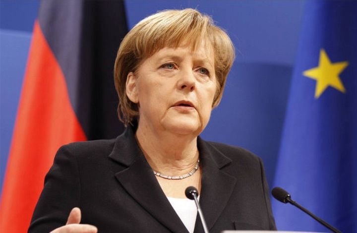 Эксперт: Меркель «имеет определенные шансы побить рекорд Гельмута Коля»