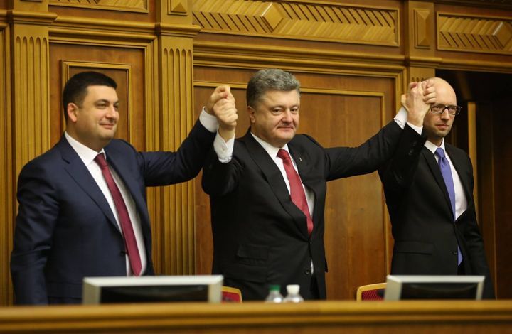Мнение: Яценюка на Украине слушают и смеются