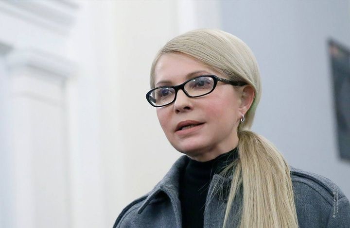 Эксперт: Тимошенко будет со знанием дела бить по больным местам Порошенко