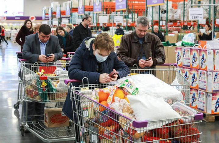 Самоизоляция заставила москвичей увеличить расходы на еду