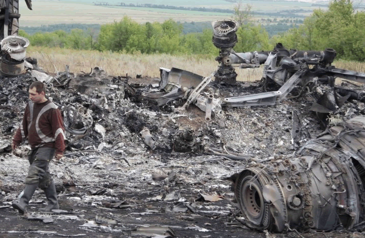 "Желание покрыть виновных". Эксперт о расследовании крушения рейса MH17