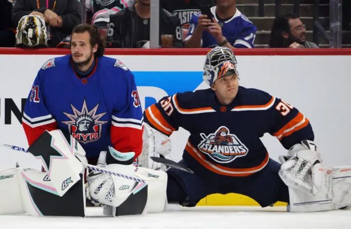 В этом сезоне Илья Сорокин и Игорь Шестеркин намерены побороться за «Везина Трофи» - приз лучшему вратарю регулярного сезона НХЛ
