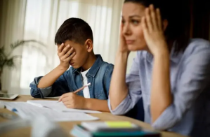  2 из 3 родителей школьников против отмены домашнего задания