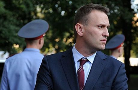 О «прогулках» с Навальными
