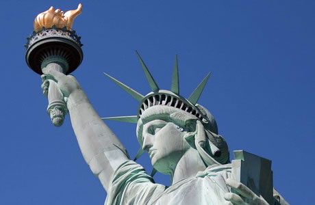 Кто подарил статую Свободы Америке?