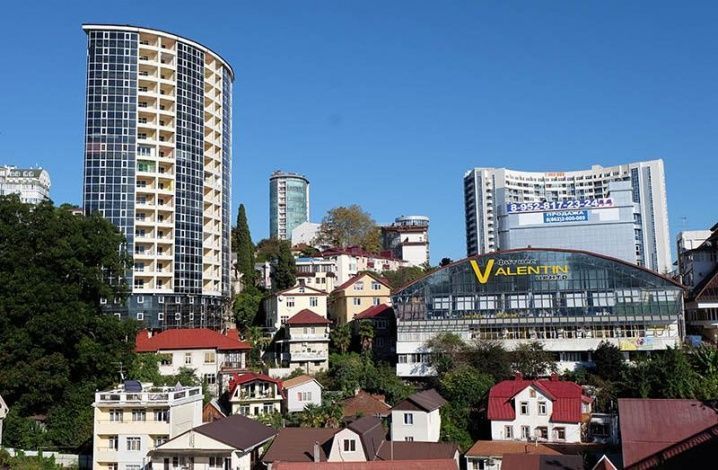 В Сочи строят 13 тысяч новых квартир: в городе появился перекос в сторону дорогого жилья