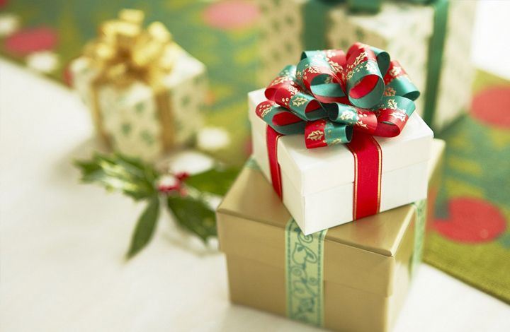 Лучше деньгами… Почему возвращают новогодние подарки