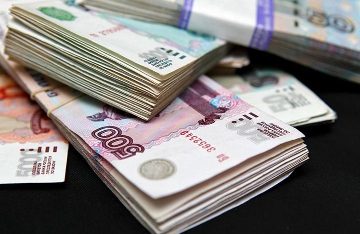 Эксперт объяснил скрытый смысл обновления российских рублей