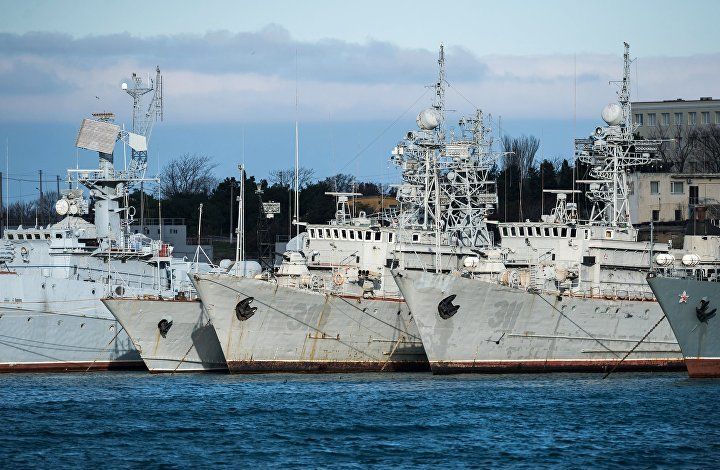 Политолог прокомментировал слова Порошенко об украинских кораблях в Крыму