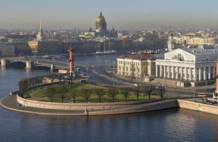 Рынок апартаментов Петербурга растет, но тренды меняются