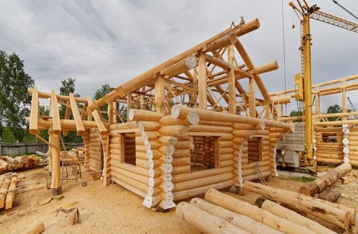Россельхозбанк ожидает рост спроса на деревянное домостроение в России в 1,5-2 раза