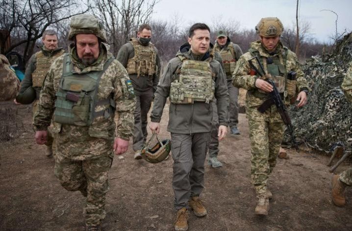Украинский эксперт: наступления в Донбассе не будет