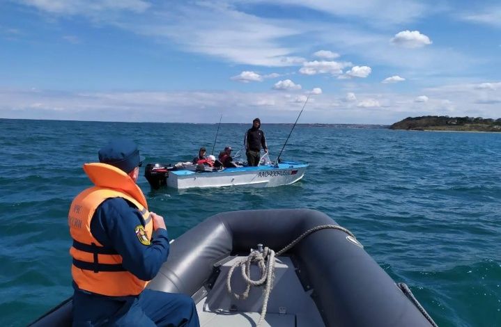 Севастопольскую акваторию патрулируют сотрудники ГИМС