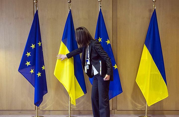  Эксперт: шансы Киева на финансовую помощь призрачны