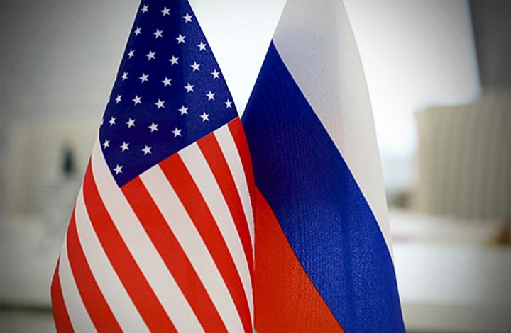 Мнение: в США готовят общественность к изменению политики санкций против РФ