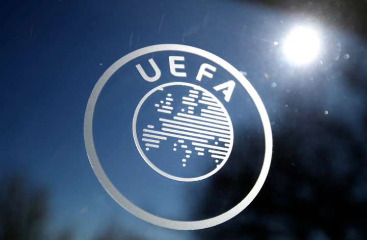 Блогер: решение УЕФА обернулось для Украины очередным провалом и позором
