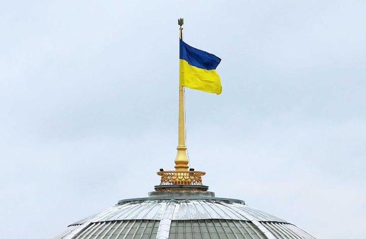 Мнение: Киев готов плясать под любую мелодию, которую напевает МВФ