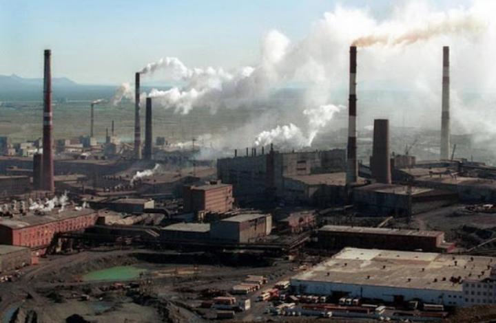 Что влияет на загрязнение воздуха в России
