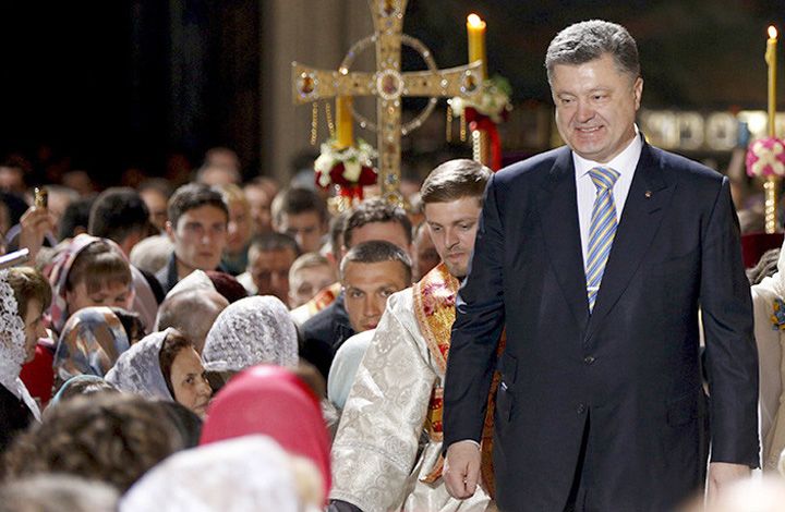 Политолог о давлении Киева на церковь: "Порошенко пойдет до конца"