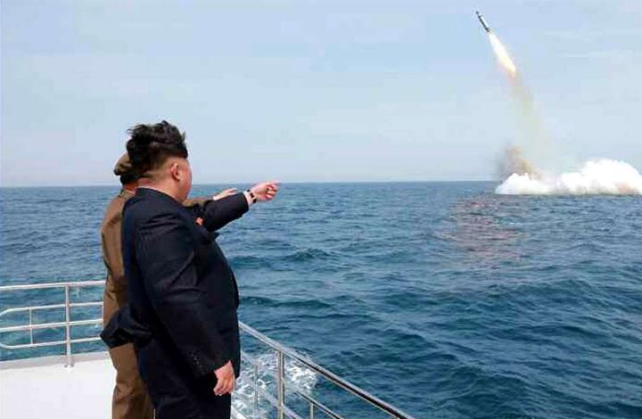 Политолог о ракетных испытаниях КНДР: кто-то смеется, а кто-то верит