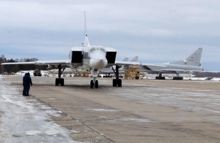 В чем причина ЧП с Ту-22М3 под Калугой? Версия военного летчика