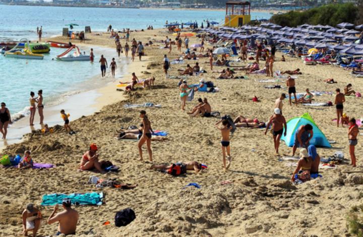 На отпуск за границей этим летом надеется только 3% россиян
