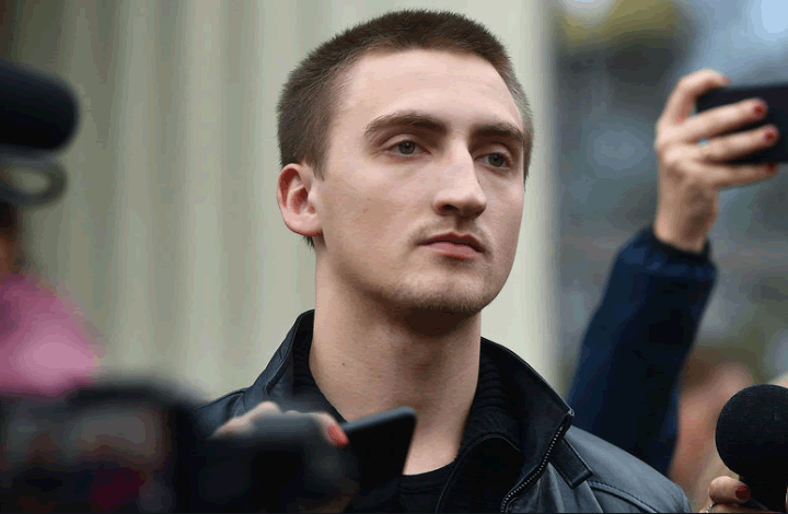 Адвокат Павла Устинова прокомментировал смягчение приговора актеру