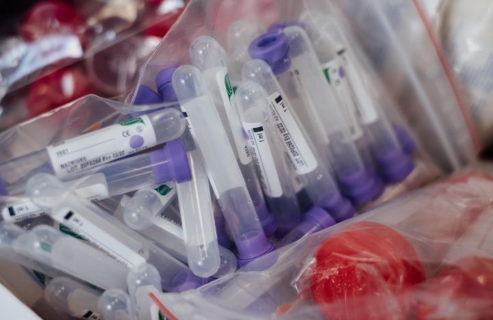 Medicago и GSK приступили к испытаниям адъювантной экспериментальной вакцины против COVID-19