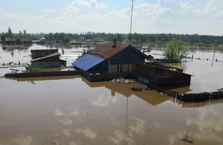 В Иркутской области тысячи домов ушли под воду